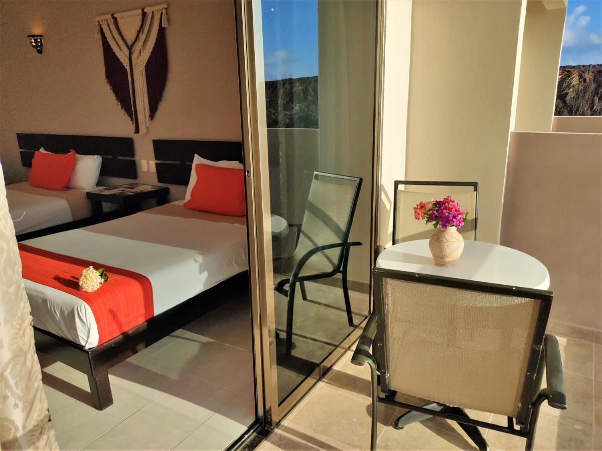 Hacienda Morelos Beachfront Hotel Пуэрто-Морелос Экстерьер фото