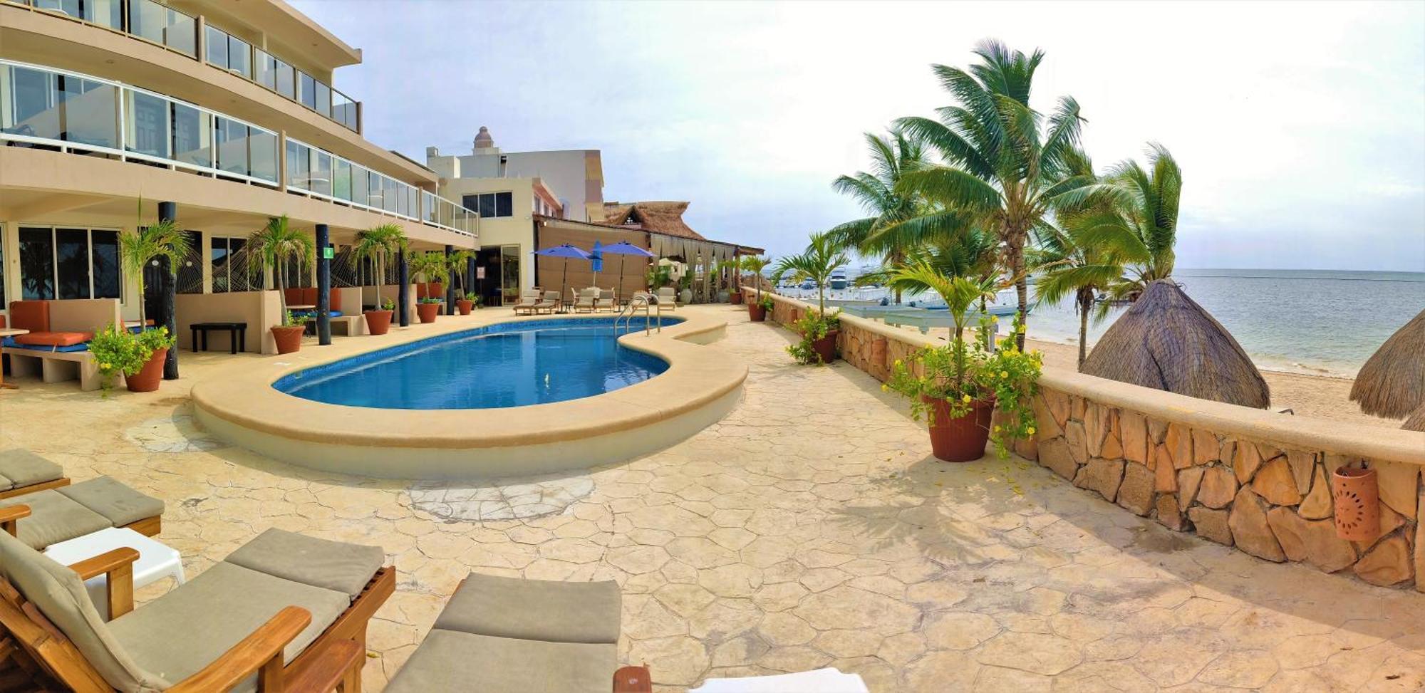Hacienda Morelos Beachfront Hotel Пуэрто-Морелос Экстерьер фото